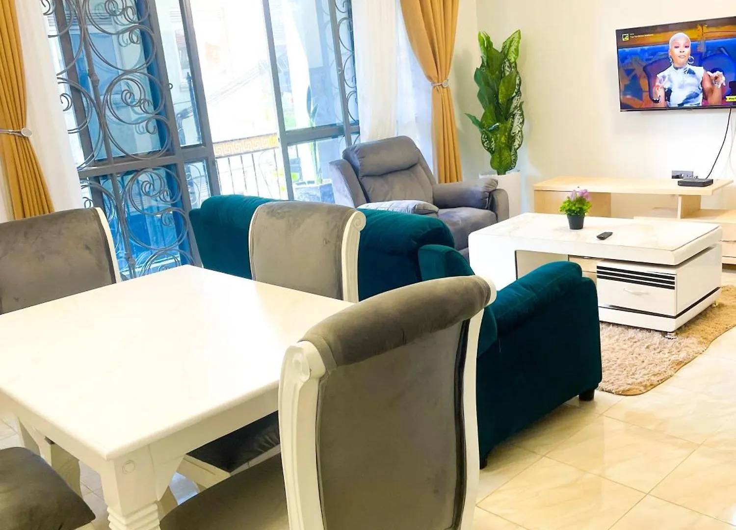Luxury Two Bedroom Apartment Munyonyo Kampala